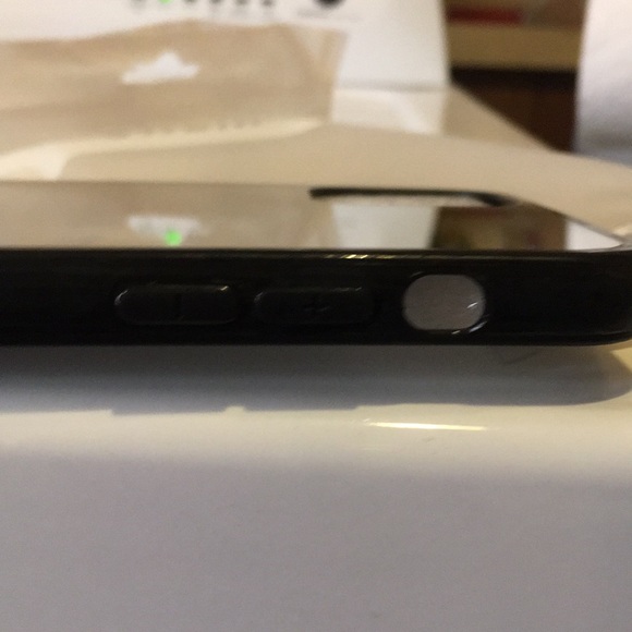 IPhone Pro Max 11 cases (3) - Picture 7 of 16